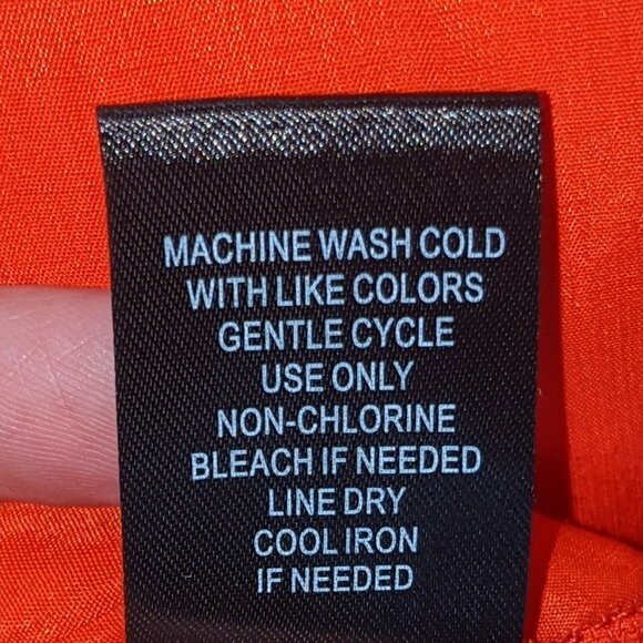 Sleeveless summer button down top - Picture 5 of 6